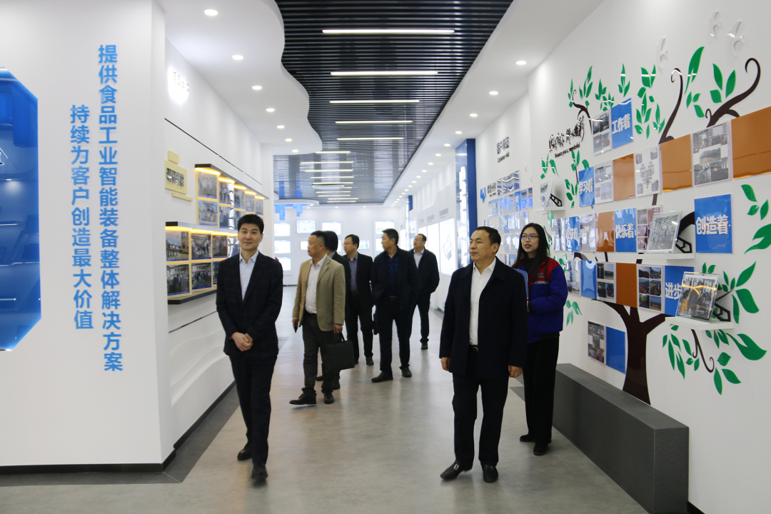 山東理工大學(xué)黨委常委、副校長(zhǎng)陳靖一行蒞臨銳智開(kāi)展走訪調(diào)研活動(dòng)