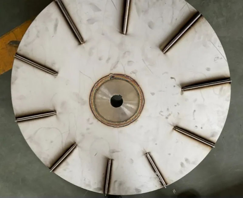 焊工標(biāo)兵欒俊杰：匠心獨運，品質(zhì)卓越